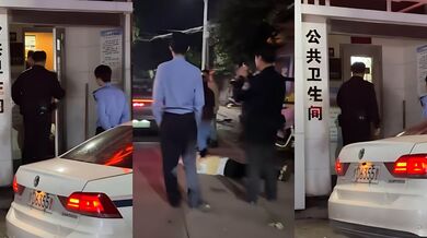 公共厕所男女激战正酣 被警察敲门围堵 厕所抬出位非洲女人 过程中竟还有醉鬼寻衅挑事 神剧情电视剧都演不出！